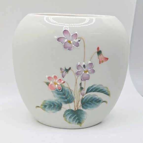 Otagiri | Violet Ceramic Vase - Picture 1 of 7
